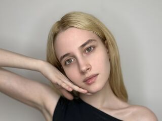 webcamgirl video chat EmmaHurriet
