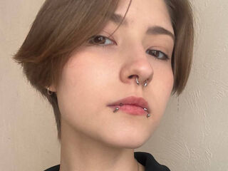 naughty camgirl picture EssieAcheampong