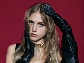 chat room live sex show EveTottingham