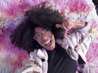 masturbating webcam girl FelicityBaker