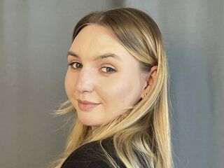 cam girl live cam FloraBrenden