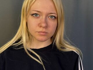 cam girl photo HerthaWiggen