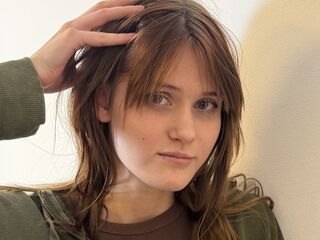 free video chat IsidraKolby