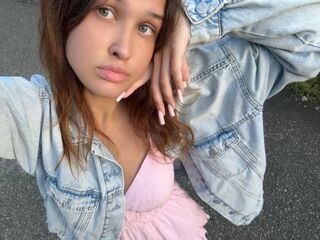camgirl masturbating JazminHalajian