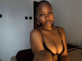 naked cam girl picture JoyceClara