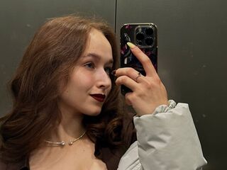 fingering girl webcam picture JulieLamb