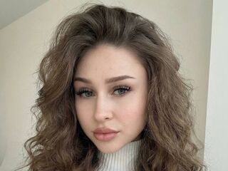 hot cam girl fingering pussy JunitaDroze