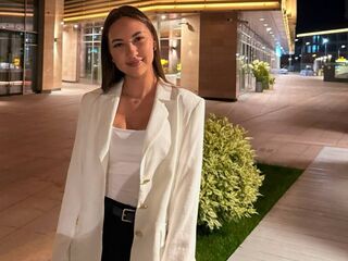 camgirl porn web cam KaranAreas