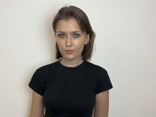 hot girl live webcam KariErpelding