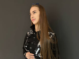 cam girl playing with dildo KatheWalton