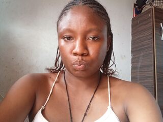 live webcam girl KaylaGlow