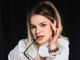 camgirl fingering pussy KellyHayden