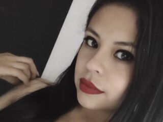 beautiful webcam girl KellyLoraine