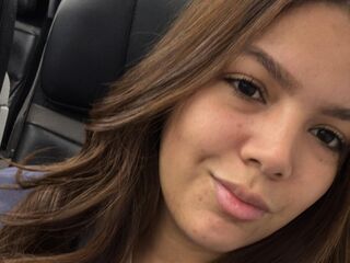 live free chat KharolGiraldo