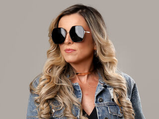 cam girl sex picture KiaraMoraes