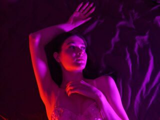 camgirl playing with sex toy KsaRina