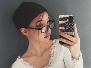 mastubating web cam girl LavoneKnable