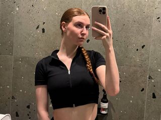jasmin live cam LessieNunz