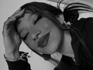 free sex chat LiaThom
