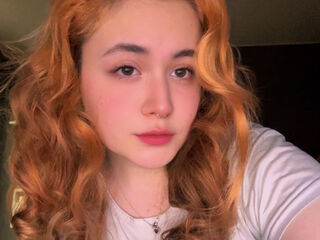 bedroom web cam LiliPlishi