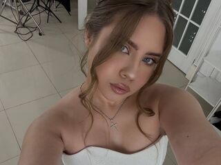 cam girl LilianVanarsdale