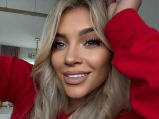 girl chatroom LorennaRyan