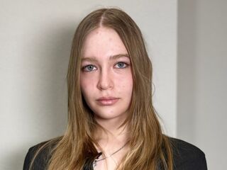 girl webcam LoriaStepney