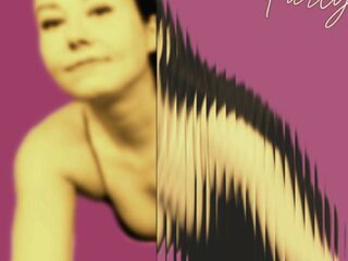 free video chat room LucyLevatto