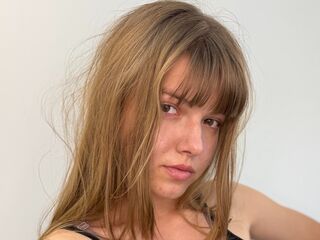 cam girl masturbating LynetteOba