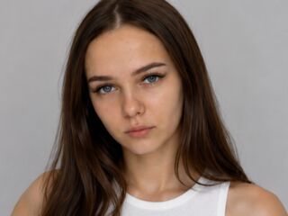 camgirl fingering bald pussy MadelynVermeesch