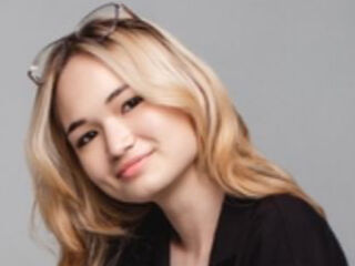 topless camgirl MalissaBickett