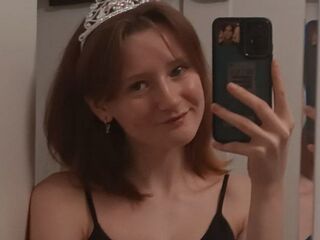 naughty cam girl masturbating MalloryGray