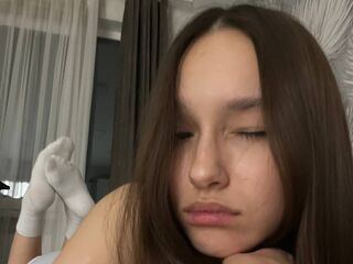 naked camgirl MariellaLot