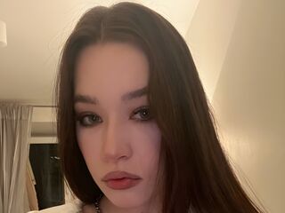 camgirl playing with sextoy MarinaNice