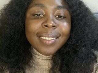 hot camslut MayaBrownn