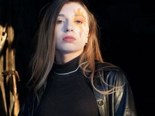 closeup web cam MerlynHepburn