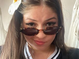 webcam hooker MiaCelezte
