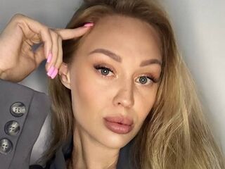 dirty cam show MiaGracey