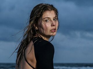 adult webcam chat room MilaOlivers