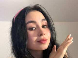 live striptease show MinnieMile