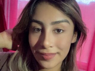 dirty cam show NovaQuenn