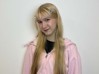 girl chatroom RosalieHouman
