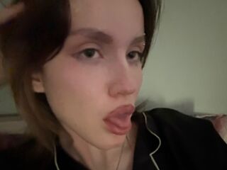 chat room RosariaSkemp