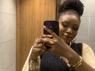 camgirl fingering pussy RubyJavis