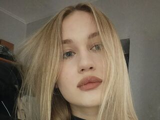 free webcam picture SadieTandon