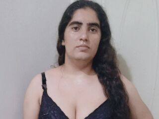 naughty camwhore SafinaAngel