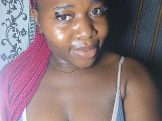 webcam pic SamiraTien