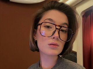 extreme webcam SheilaSweezer