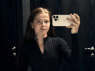 bedroom live cam SilvaNayee