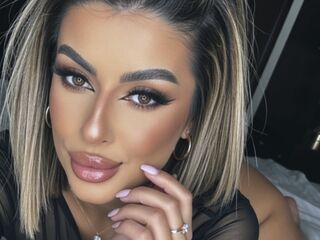 chat live webcam SinnaRay